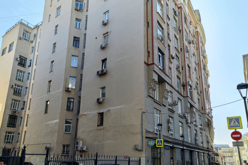 В Москве на торгах продадут квартиру в дореволюционном небоскрёбе