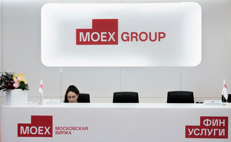 Первые торги акциями B2B-РТС на Мосбирже начались с роста